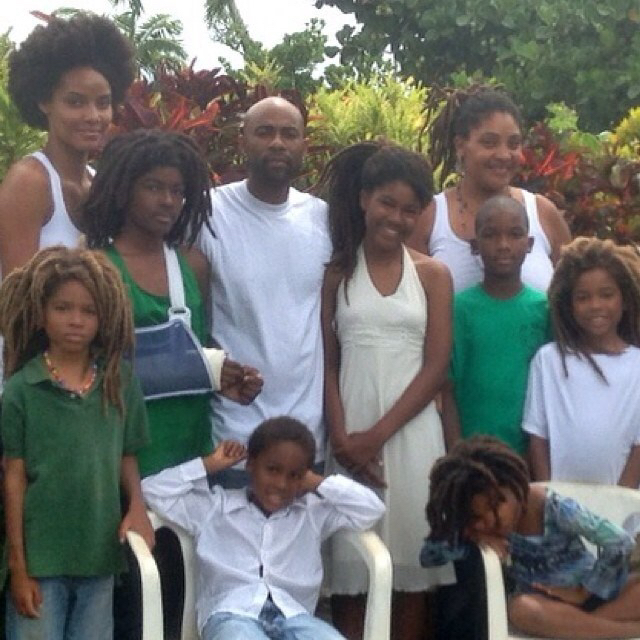 Maui Mami and the ohana